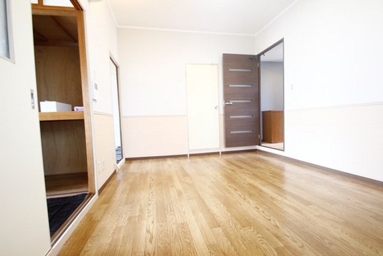 ハイツユートピア