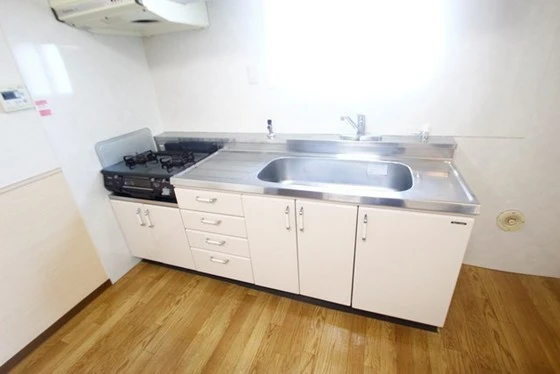 ハイツユートピア