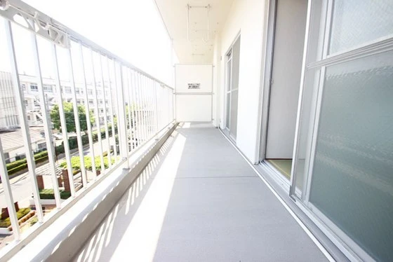 ハイツユートピア