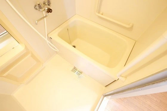 ハイツハーモニーA棟