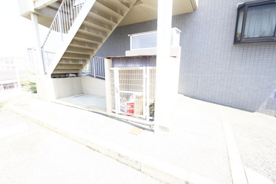 シャインハウスE棟