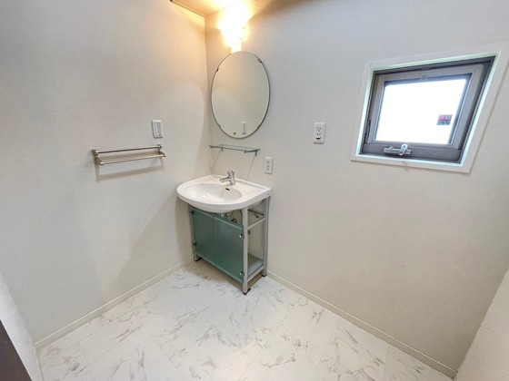 シェソワSATSUNO  F棟