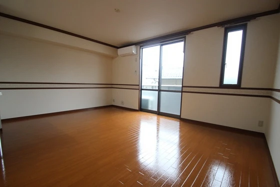 グランカーサ光ヶ丘