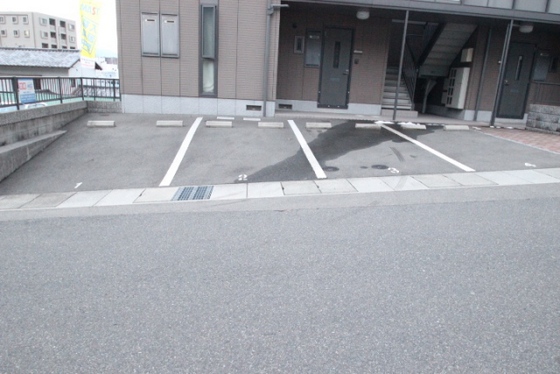 グランカーサ光ヶ丘