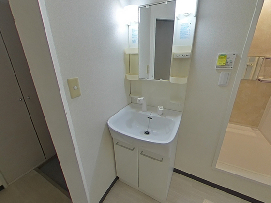 グランジュール中山台 A棟