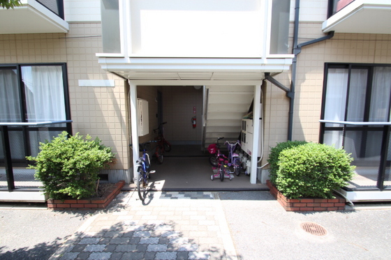 グランジュール中山台 A棟