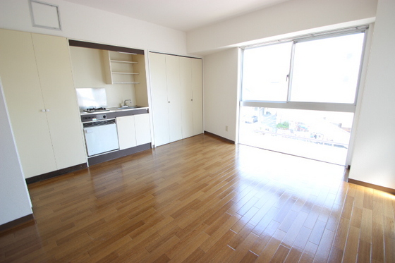 カーサ三篠北町