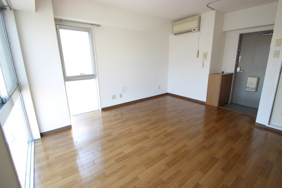 カーサ三篠北町