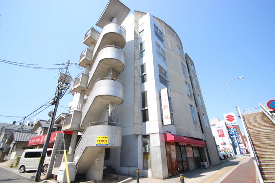 カーサ三篠北町