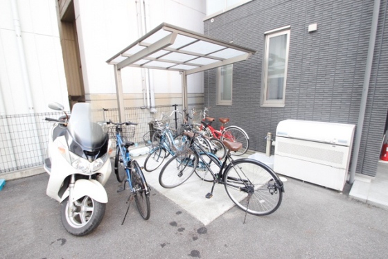 ウムヴェルト ビル