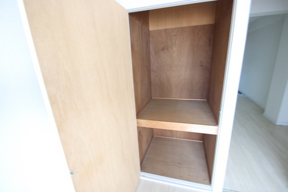 和秀三篠北町ビル