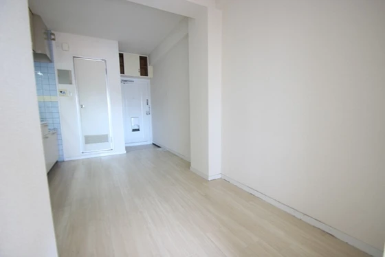 和秀三篠北町ビル