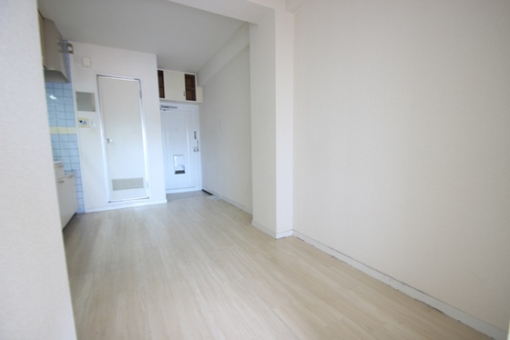 和秀三篠北町ビル