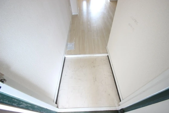 和秀三篠北町ビル