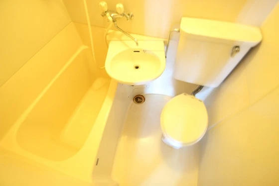 和秀三篠北町ビル