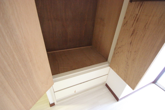 和秀三篠北町ビル