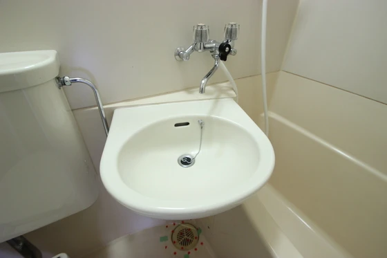 和秀三篠北町ビル