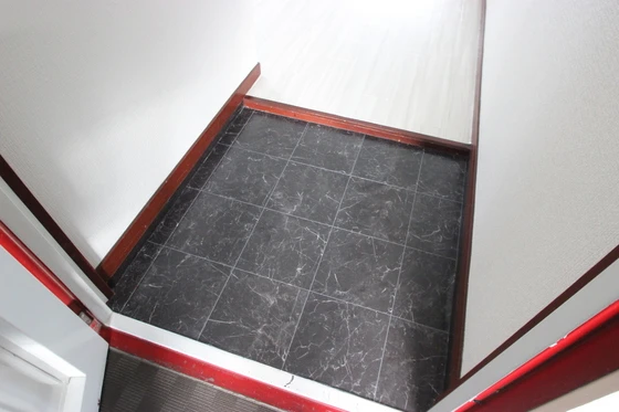 和秀三篠北町ビル