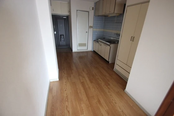 和秀三篠北町ビル