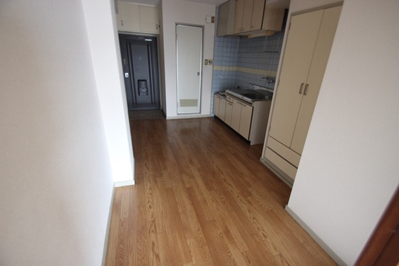 和秀三篠北町ビル