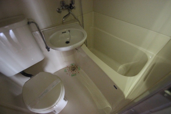 和秀三篠北町ビル