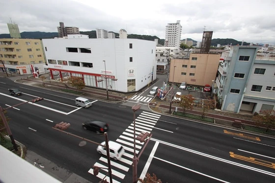 和秀三篠北町ビル