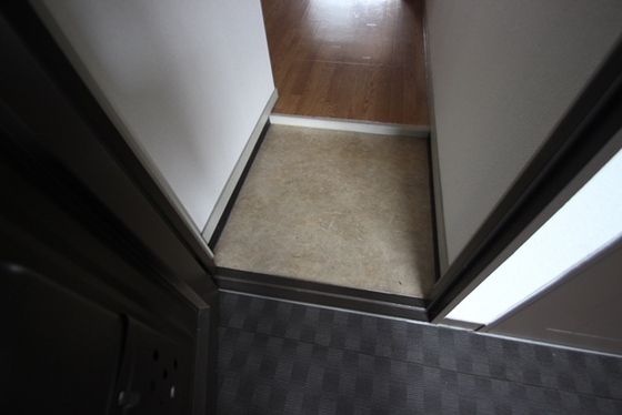 和秀三篠北町ビル