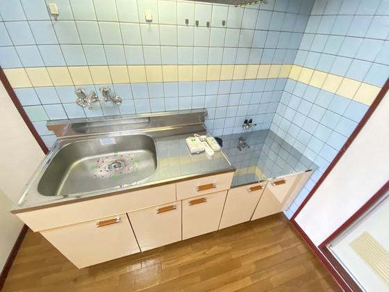 和秀三篠北町ビル