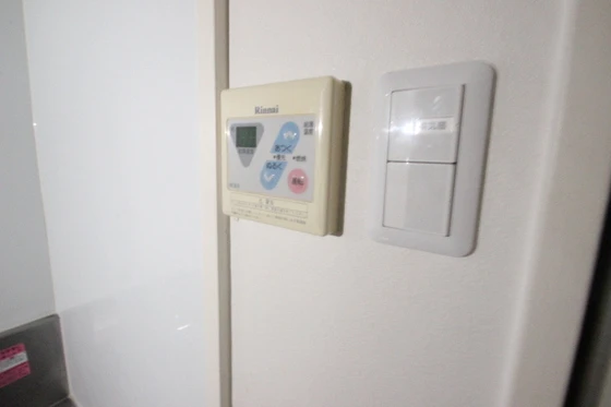 和秀三篠北町ビル