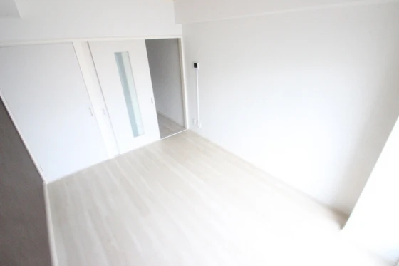 和秀三篠北町ビル