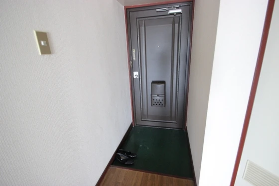 和秀三篠北町ビル