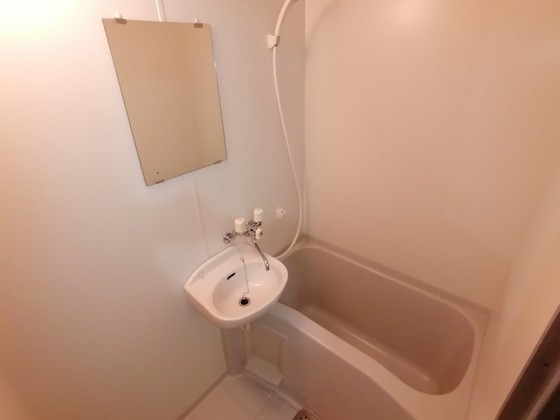 グラナティス西原