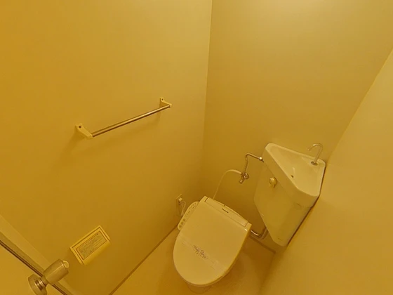 グラナティス西原