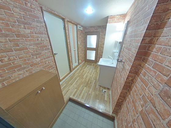 グラナティス西原