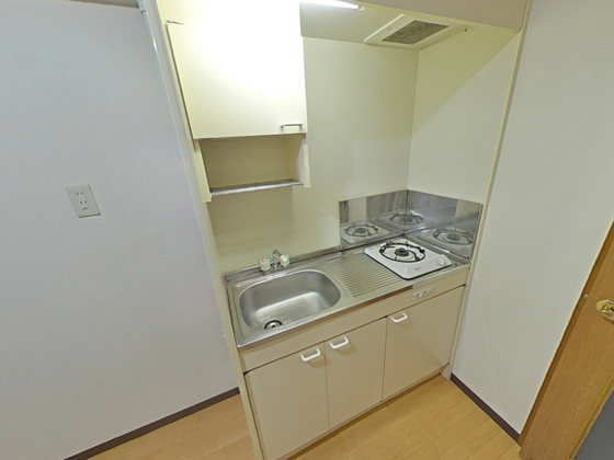 グラナティス西原