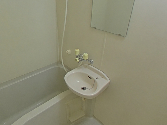 グラナティス西原