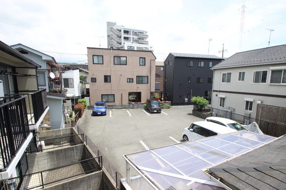 グラナティス西原