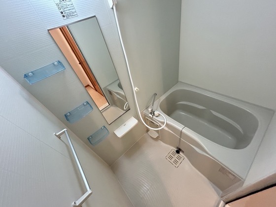 アイヴィークレスト