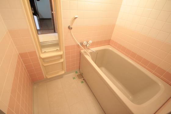 ハイブレスビル