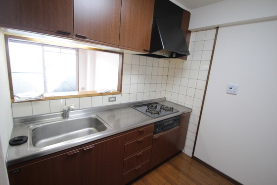 ハイブレスビル