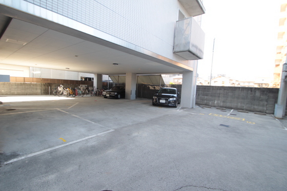 ハイブレスビル