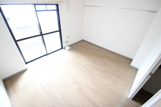 アベニュー牛田新町