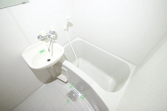 アベニュー牛田新町