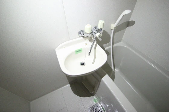 アベニュー牛田新町