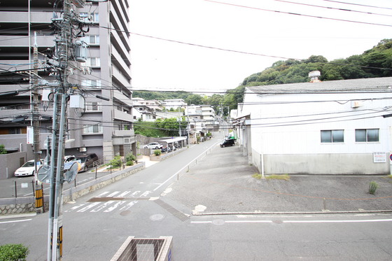 アベニュー牛田新町