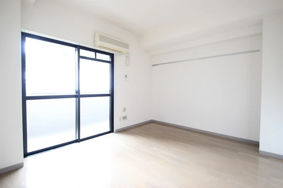 アベニュー牛田新町