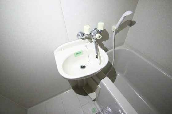 アベニュー牛田新町