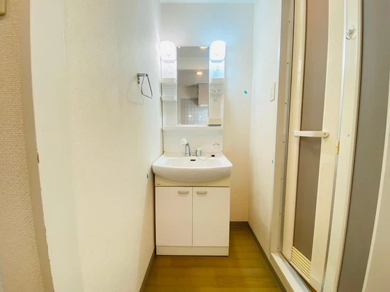 アベニュー牛田新町