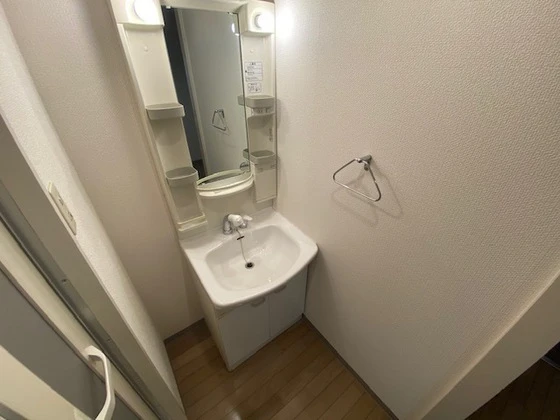 アベニュー牛田新町