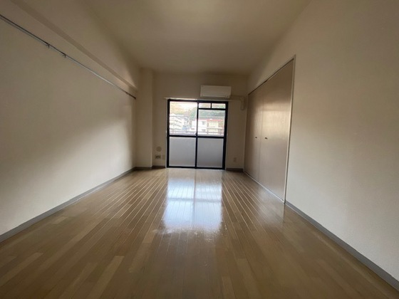 アベニュー牛田新町